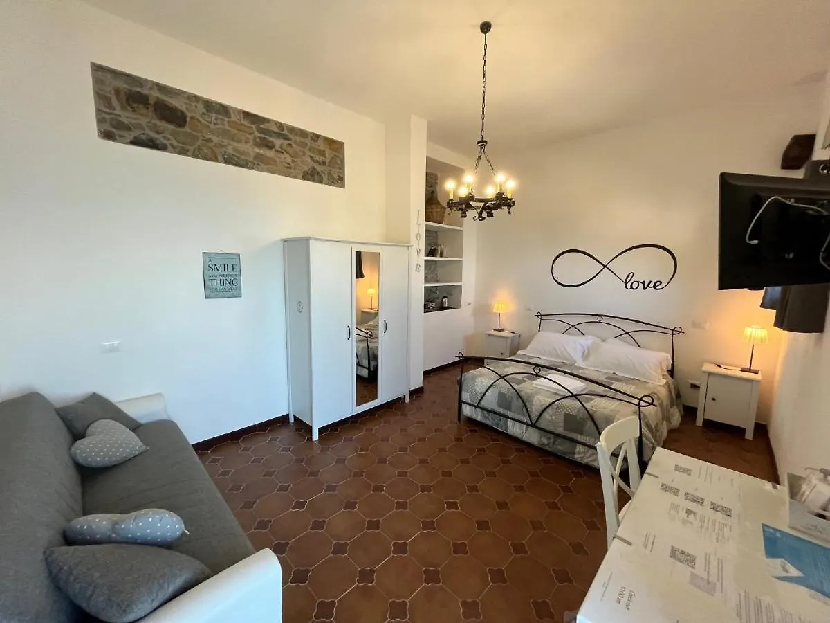 Villa Pecunia Riomaggiore Guest house