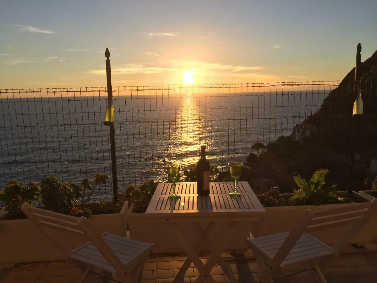 Villa Pecunia Riomaggiore Guest house